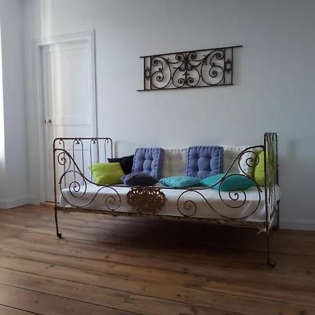 Domaine Abartiague فندق مبيت وإفطار أوسْ